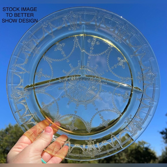 4 CAMEO DEPRESSION GLASS Divided Grille Plates. 10-1/4” Exc.Cond. - Picture 2 of 5